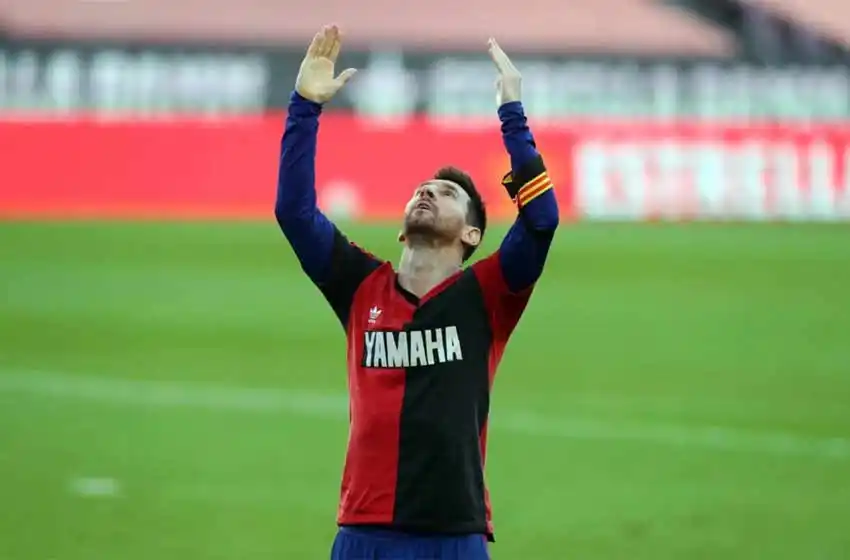 La historia inédita de Messi en el homenaje a Maradona con la camiseta de Newells