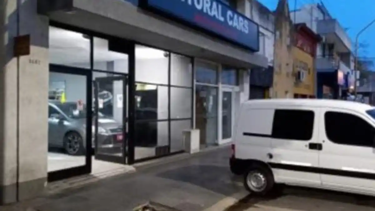 Clausuraron la concesionaria baleada a fines de agosto por no tener habilitación