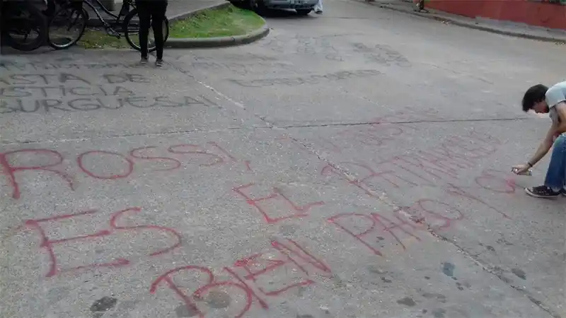 Escrache a juez que liberó a Wagner