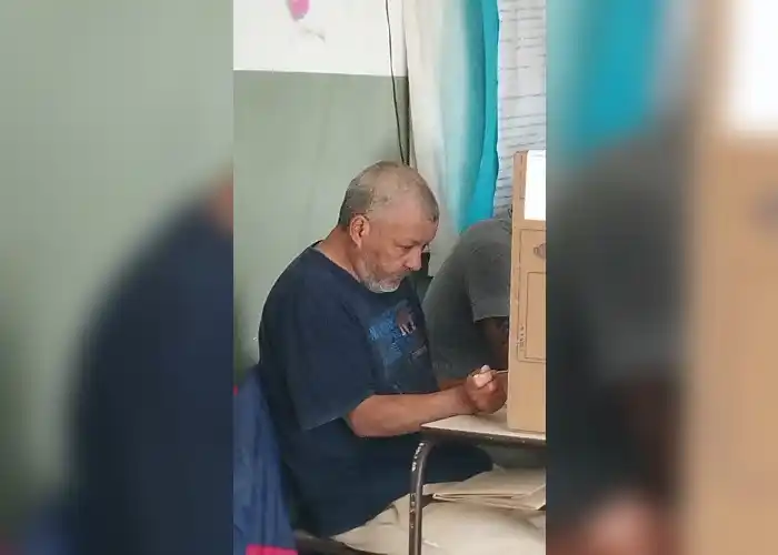 “No había presidente de mesa y él cumplió con su deber”