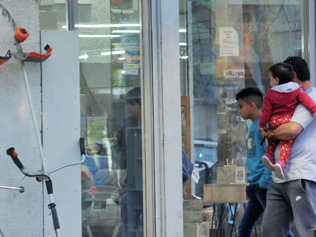 Comercio acordó un adelantamiento de la paritaria