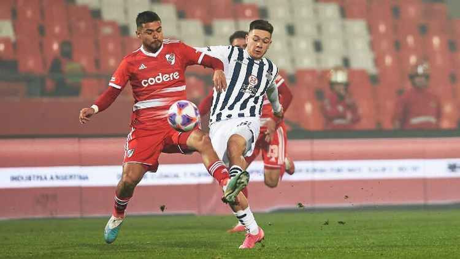 River y Talleres jugarán la Supercopa Internacional