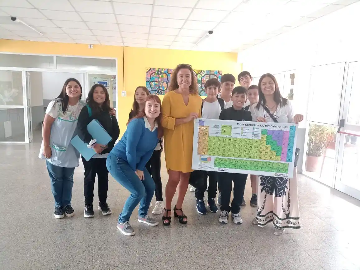 El Rotary Club Tres Arroyos realizó donaciones a distintas instituciones educativas