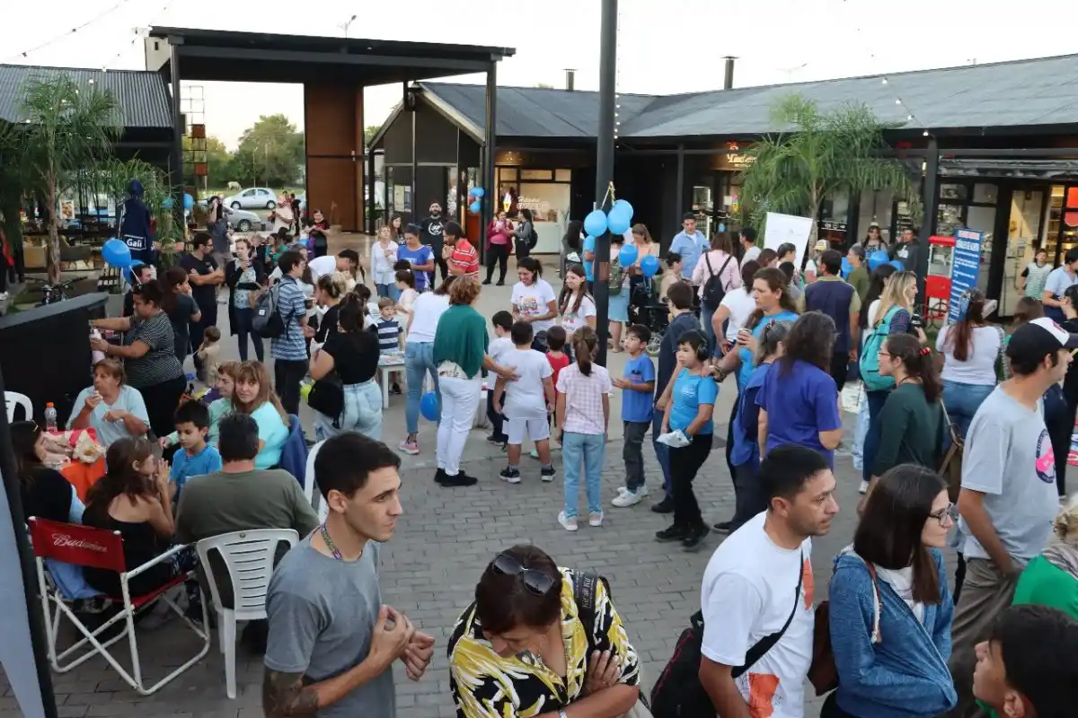 Con una gran convocatoria se realizó la jornada de concientización sobre el autismo