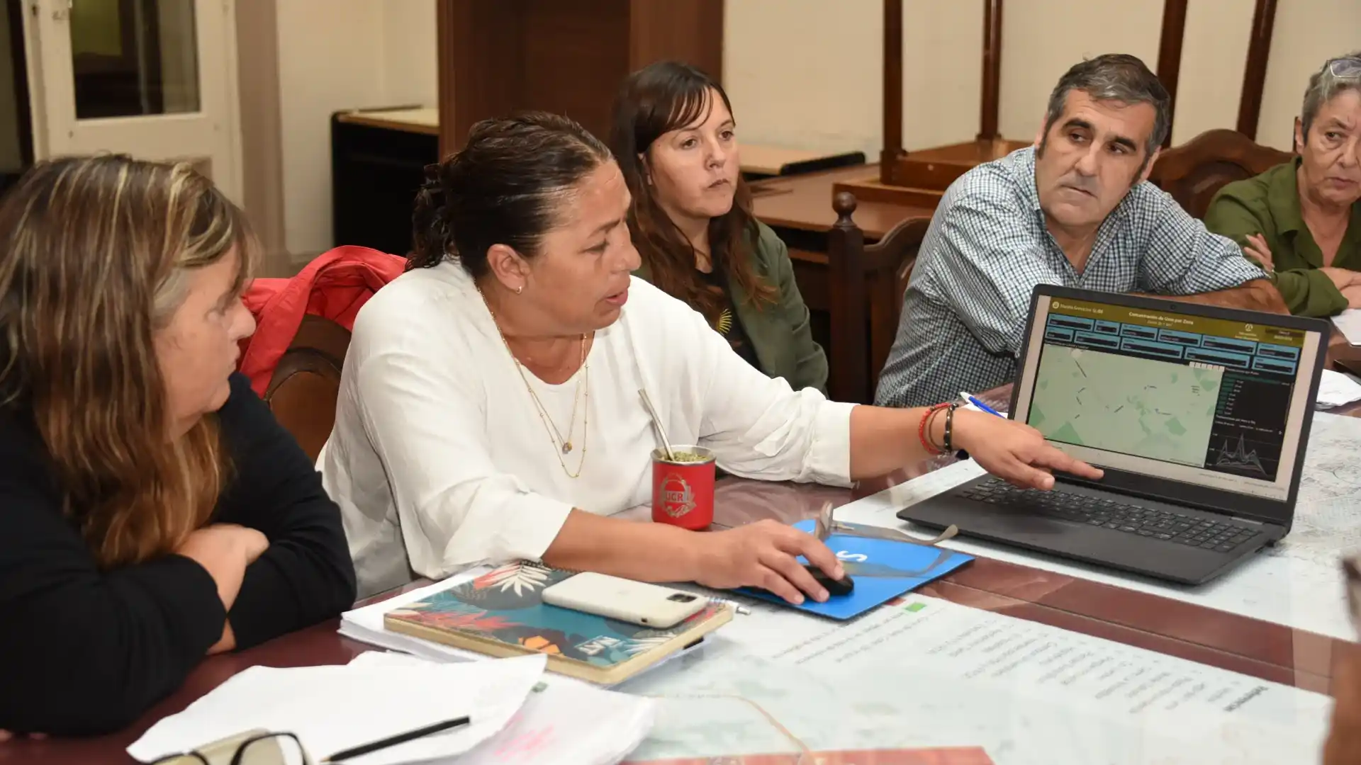 La directora de SUMO, Luján Brito, llevó al Concejo datos de la tasa de uso del recorrido a Don Bosco.