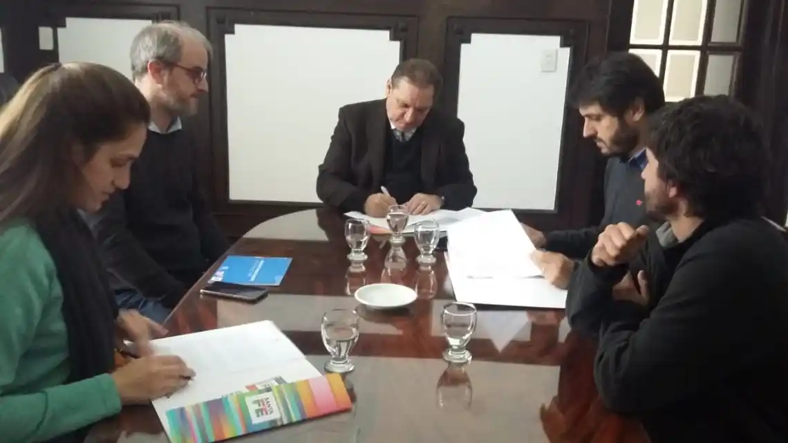 Promueven la capacitación laboral para emprendedores