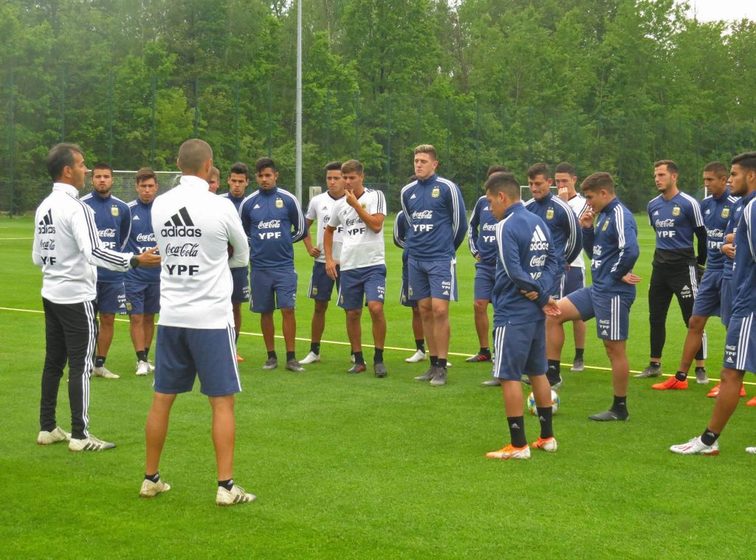 El Sub 20 ya se instaló en Polonia