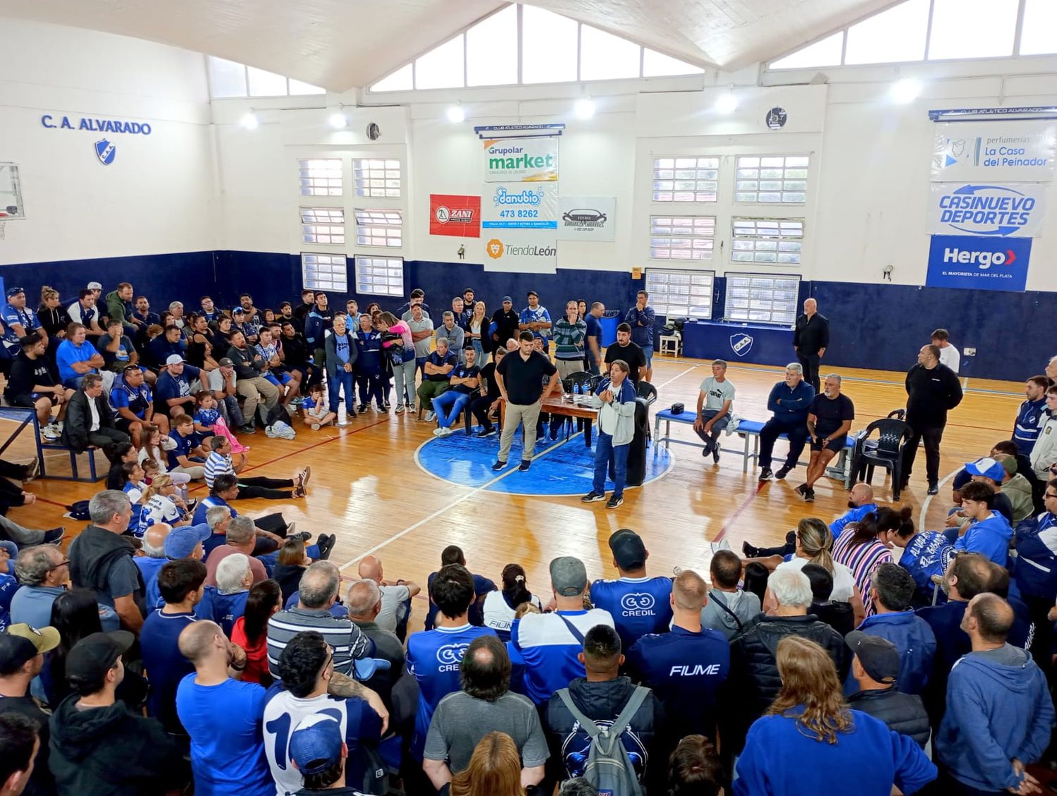 La Asamblea Informativa llevada a cabo en el club (FOTO: Prensa Alvarado)