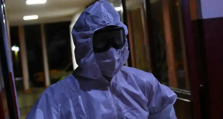 Coronavirus: Cómo se preparó Bomberos Voluntarios y qué espacios desinfectó en su primera noche