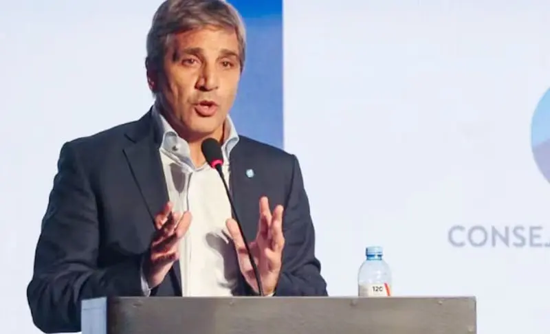 Luis Caputo confía en el futuro económico: “Argentina será un ejemplo de país”