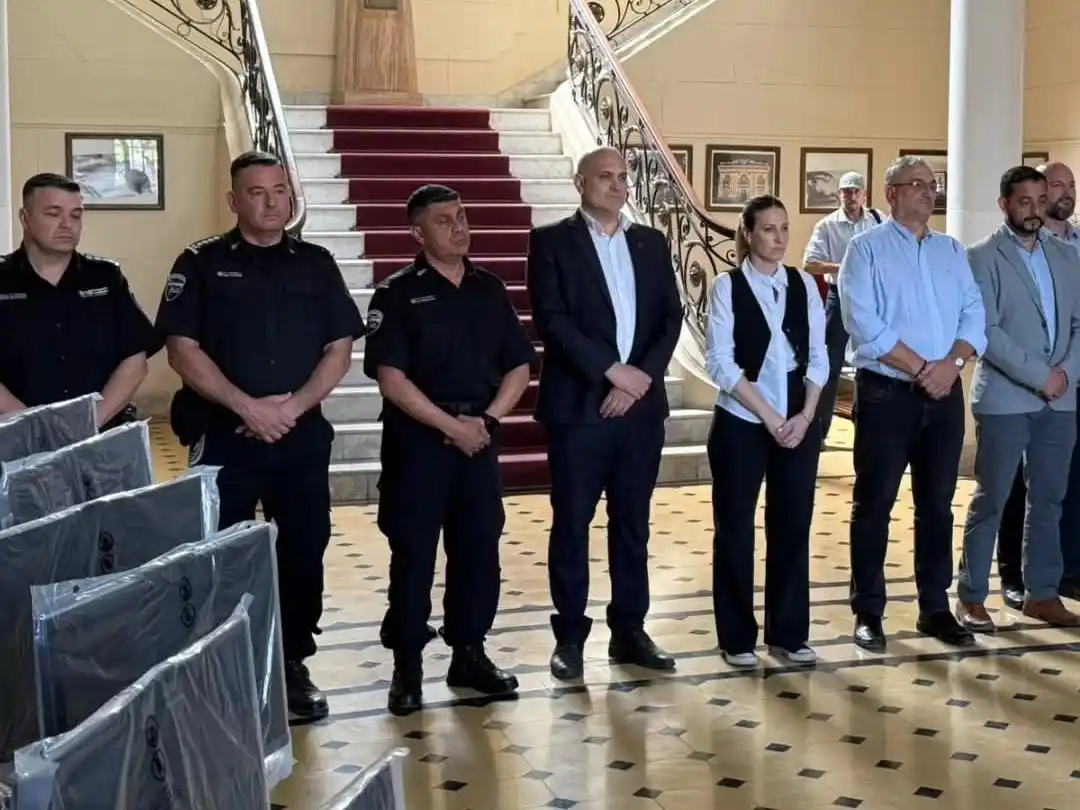 La Jefatura de Policía participó del derribo del búnker de Frontera y reuniones con autoridades ministeriales - 4