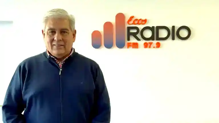 En Ecos Radio. Ángel Vázquez participó de una entrevista
