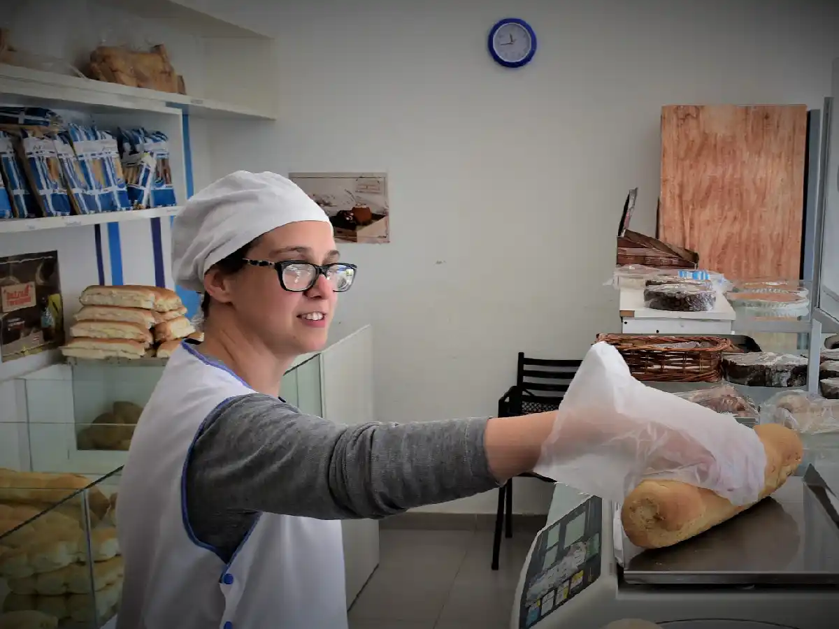 Desde el lunes el precio del pan aumentará un 15 %   