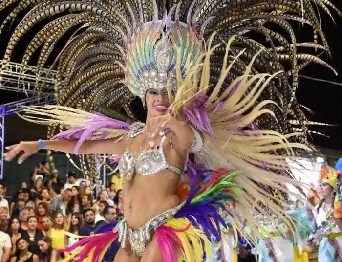 Hasta el viernes se podrán comprar mesas VIP y sillas  con descuento para el carnaval de Concordia 