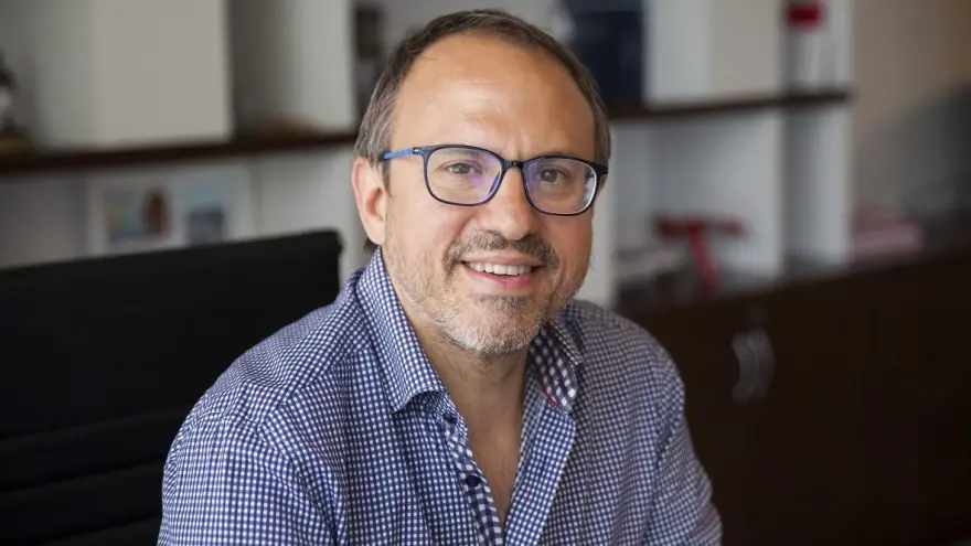 Intendente del "Cambio" que se junta con "Todos": Valenzuela se reúne hoy con Kicillof y Alberto