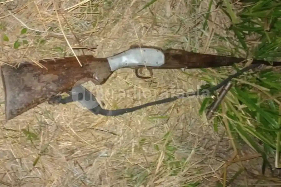 Efectivos de seguridad rural incautaron numerosas piezas ictícolas de distintas especies y secuestraron una escopeta calibre 16