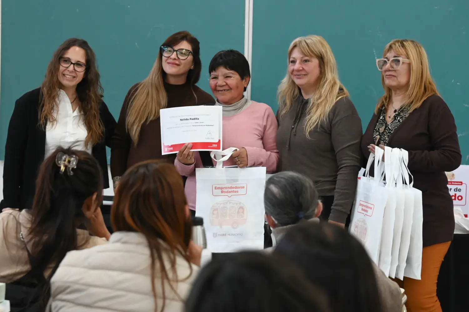 Tigre: Se entregaron certificados del programa de formación "Emprendedoras Rodantes"