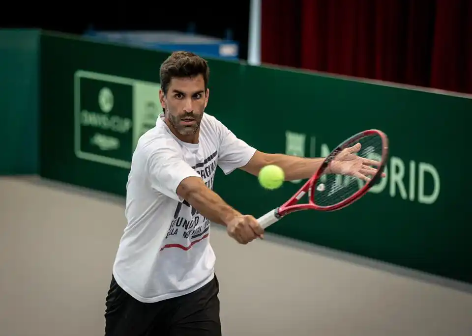 Con "Machi", Argentina se mueve en Madrid