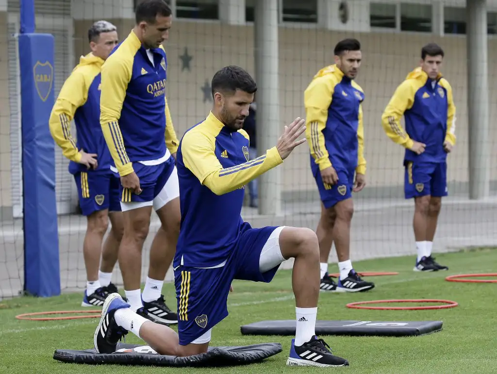 Boca, con Abila diferenciado