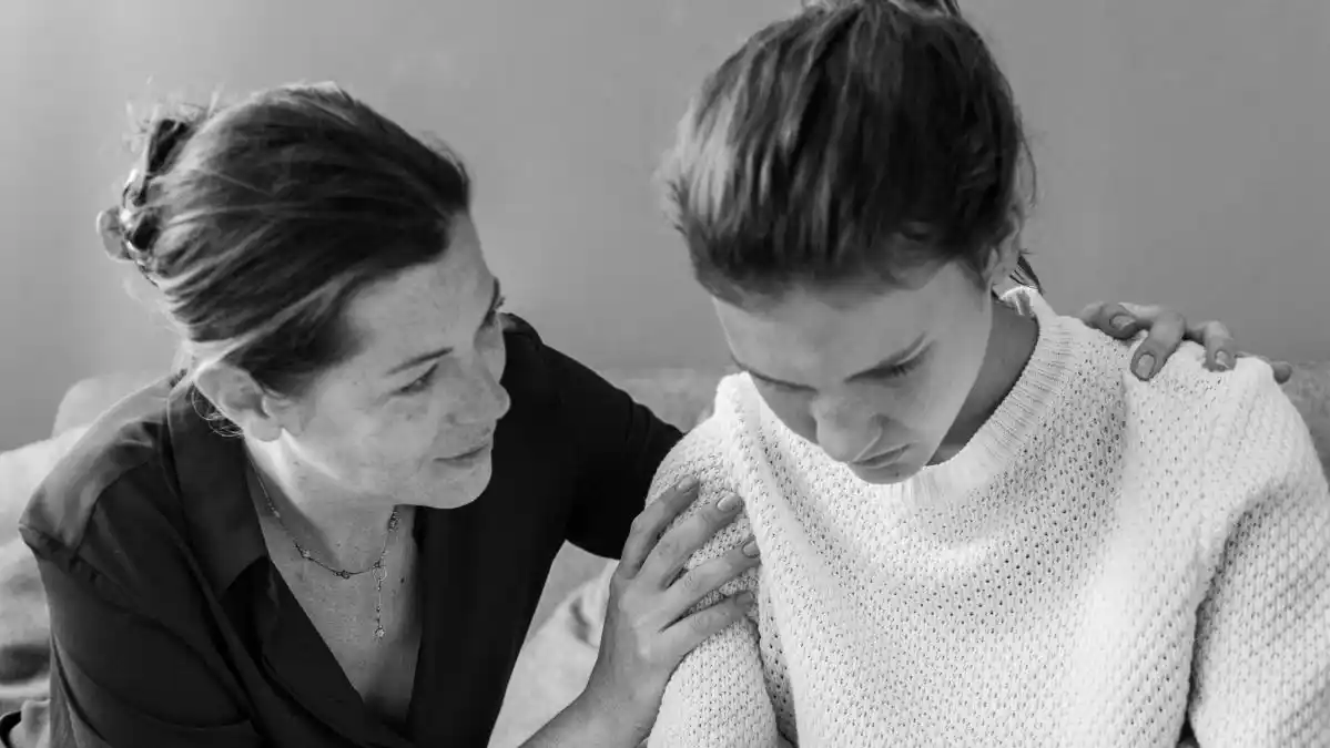 ¿No tienes compañía? NO ERES «RARO»: casi 1 de cada 4 personas en el mundo se siente sola