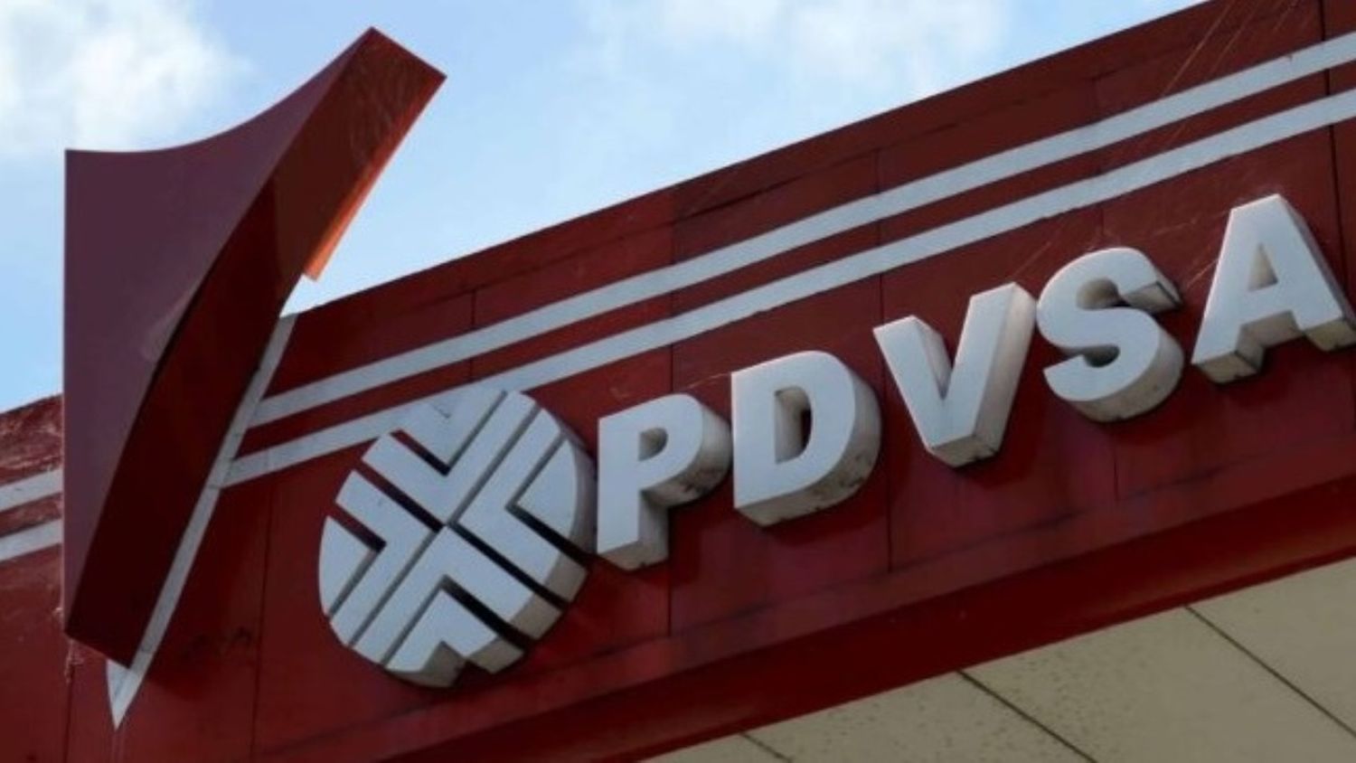 Pdvsa y la hindú Reliance reanudan intercambio de crudo autorizado por EE. UU.