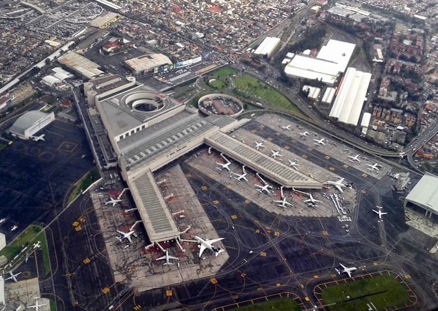 Mexico: AICM airport tax to increase in 2022