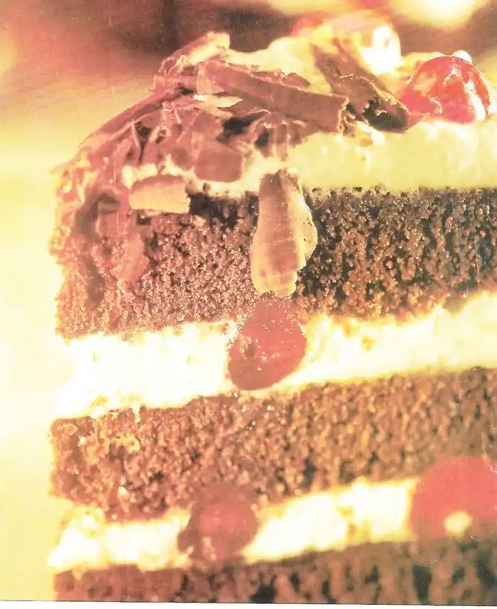 Torta selva negra; sabor, leyenda  y fantasía para el paladar