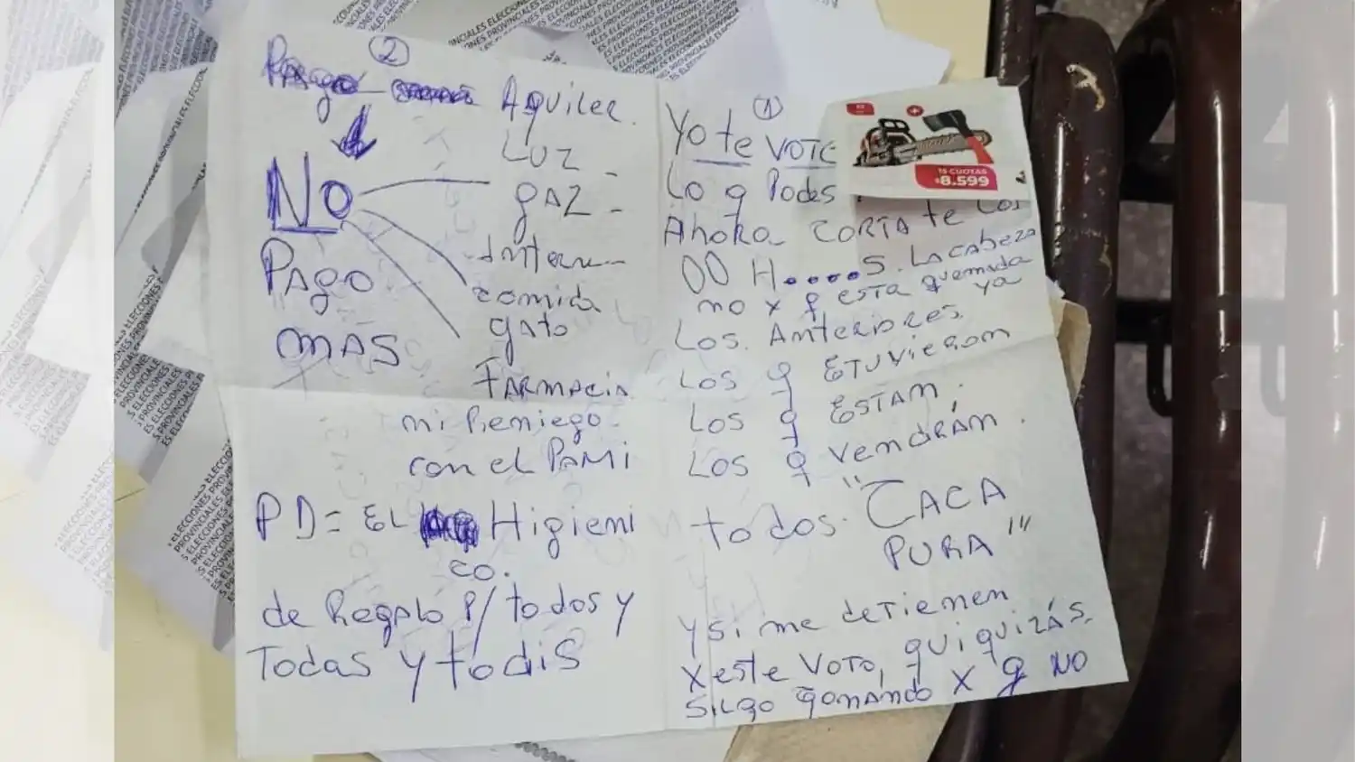 El panfleto que se encontraba en un sobre, de aquellos que nunca faltan en un acto eleccionario.