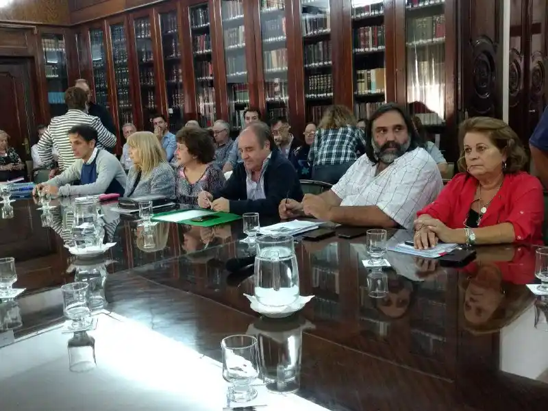 Paritaria docente 2018: Gremios volvieron a rechazar oferta del 15% del gobierno bonaerense