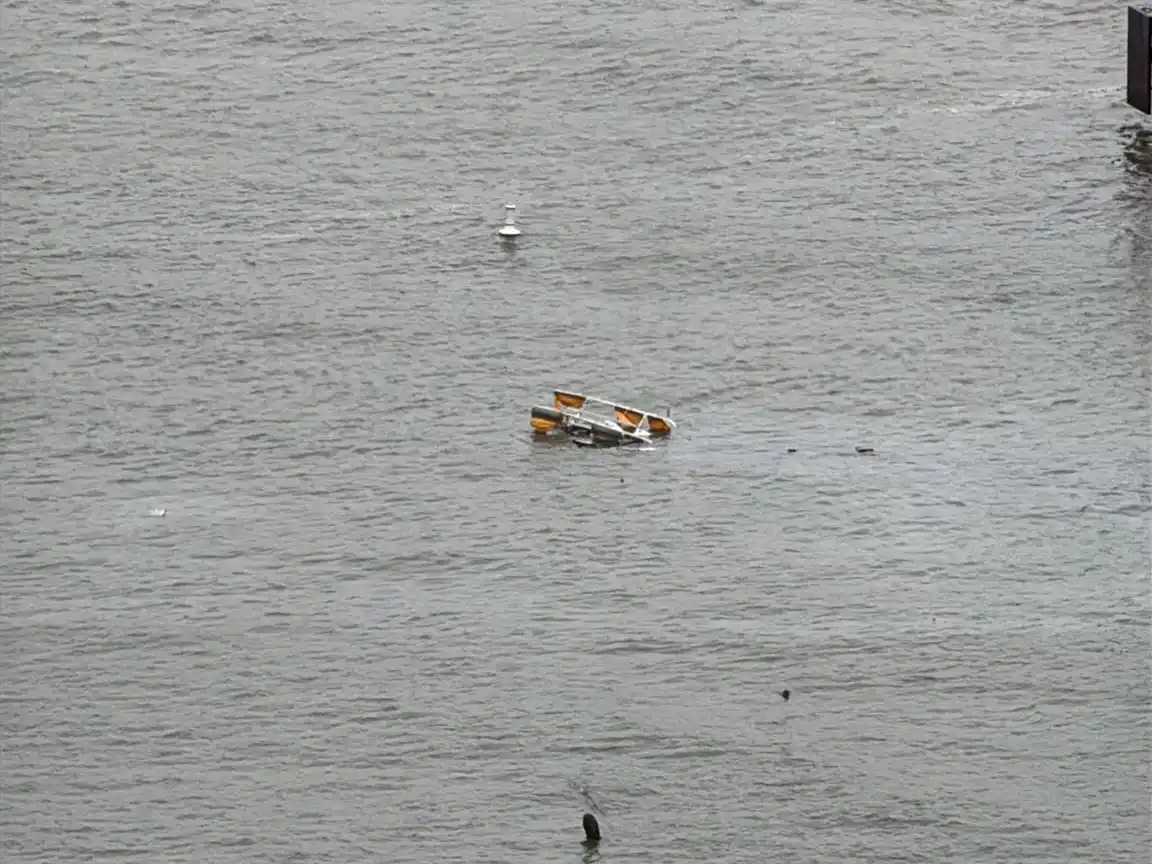 Se estrelló un helicóptero en el río Hudson frente a Manhattan: hay varios muertos