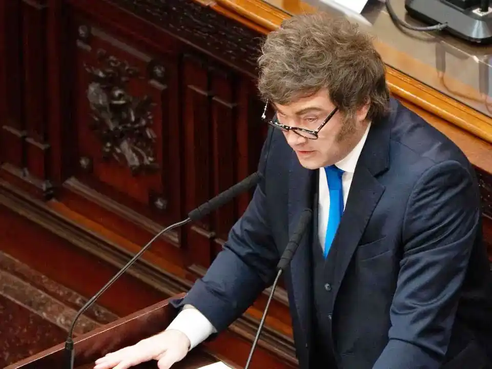 Javier Milei sale a vender el nuevo modelo argentino en Estados Unidos