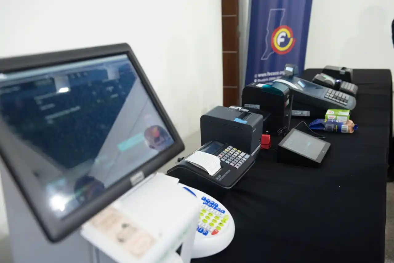 Santa Fe acompaña al comercio para el recambio de los controladores fiscales