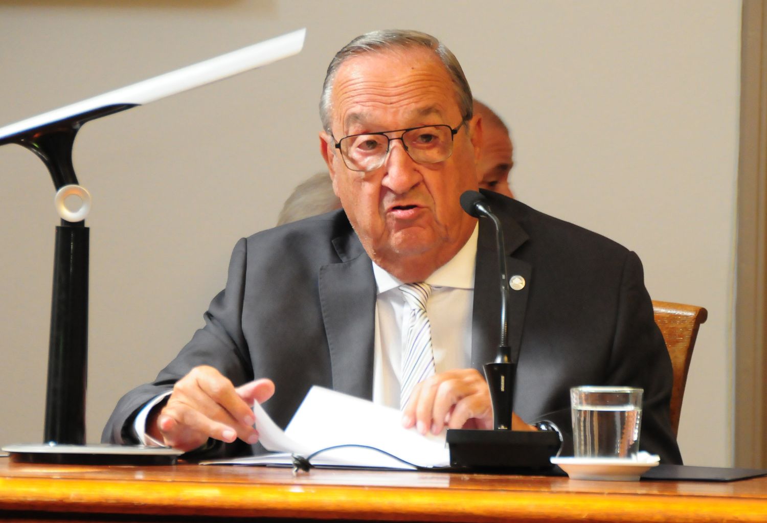 Con el Bicentenario como eje, Lunghi realzó sus 20 años de gestión en la apertura de  sesiones