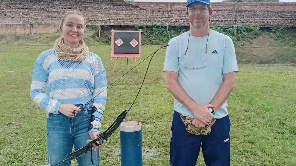 El profesor Alberto Pisacco impulsa la arquería con un torneo promocional para nuevos deportistas