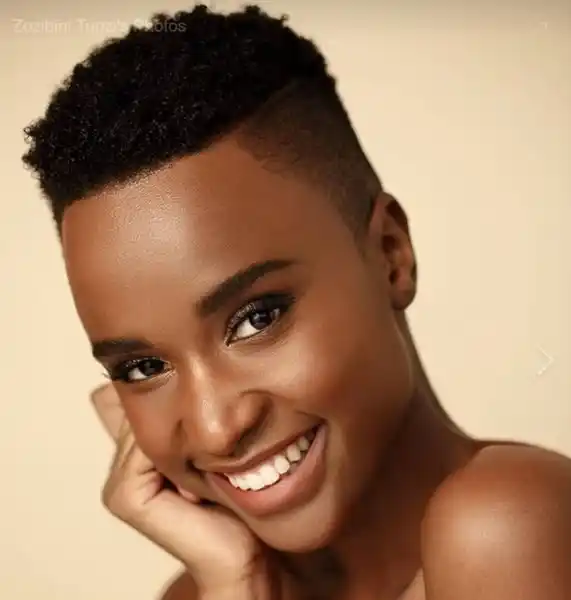 Zozibini Tunzi, la mujer sudafricana más bella del mundo
