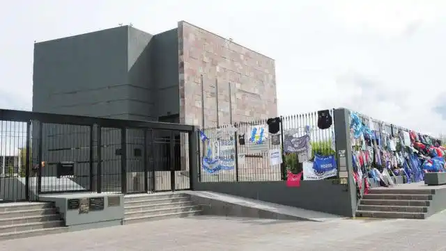 Un testigo declaró que sacaron 40 bolsos con dinero del mausoleo de Néstor Kirchner