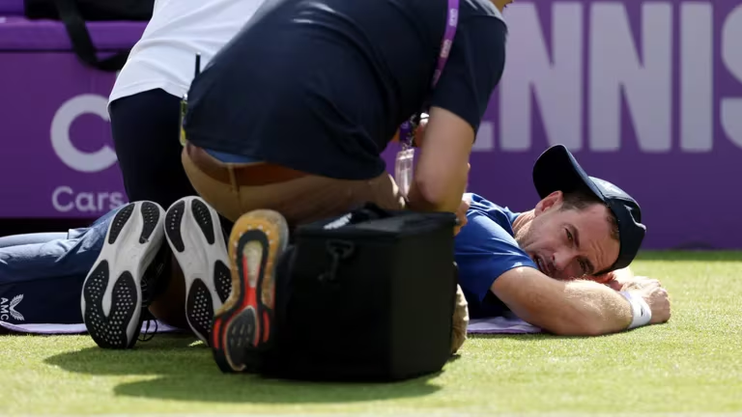 Andy Murray fue operado de un quiste espinal