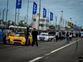 San Nicolás se prepara para una fiesta fierrera con el Top Race