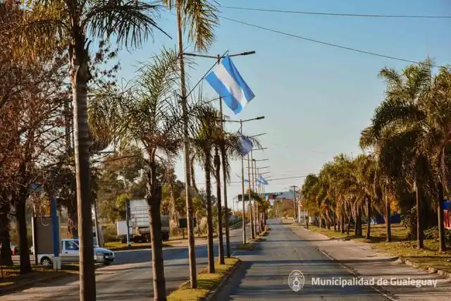 Gualeguay se embandera para conmemorar la Semana de Mayo