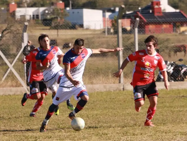 Se juegan tres partidos por la primera fecha del Torneo Clausura