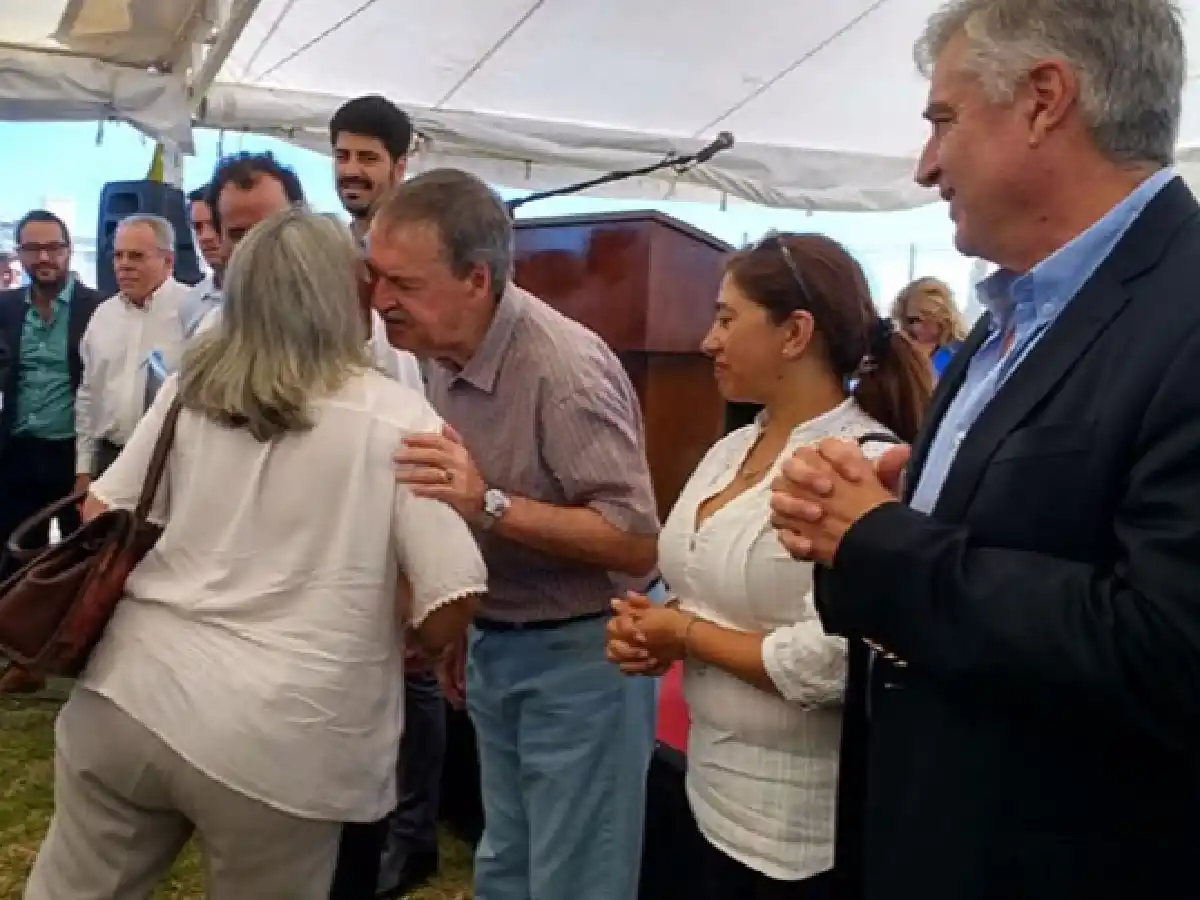 Schiaretti: "El aumento salarial será igual a la inflación"