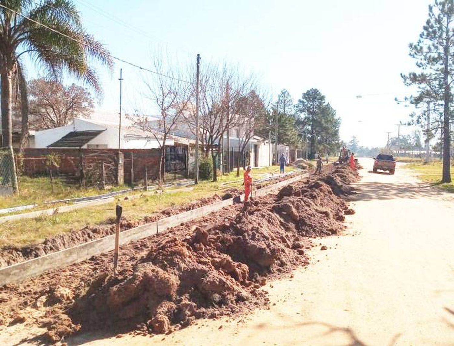 420 cuadras de cordón cuneta: Avanzan las obras en distintos barrios de Concordia 