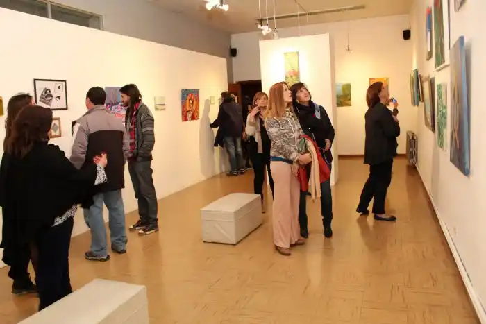 Continúa hablitado el salón de arte “Angel I. Murga”