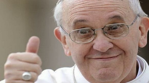 No perder el sentido del humor y huir de los chismes: la simpática exigencia del Papa a los religiosos