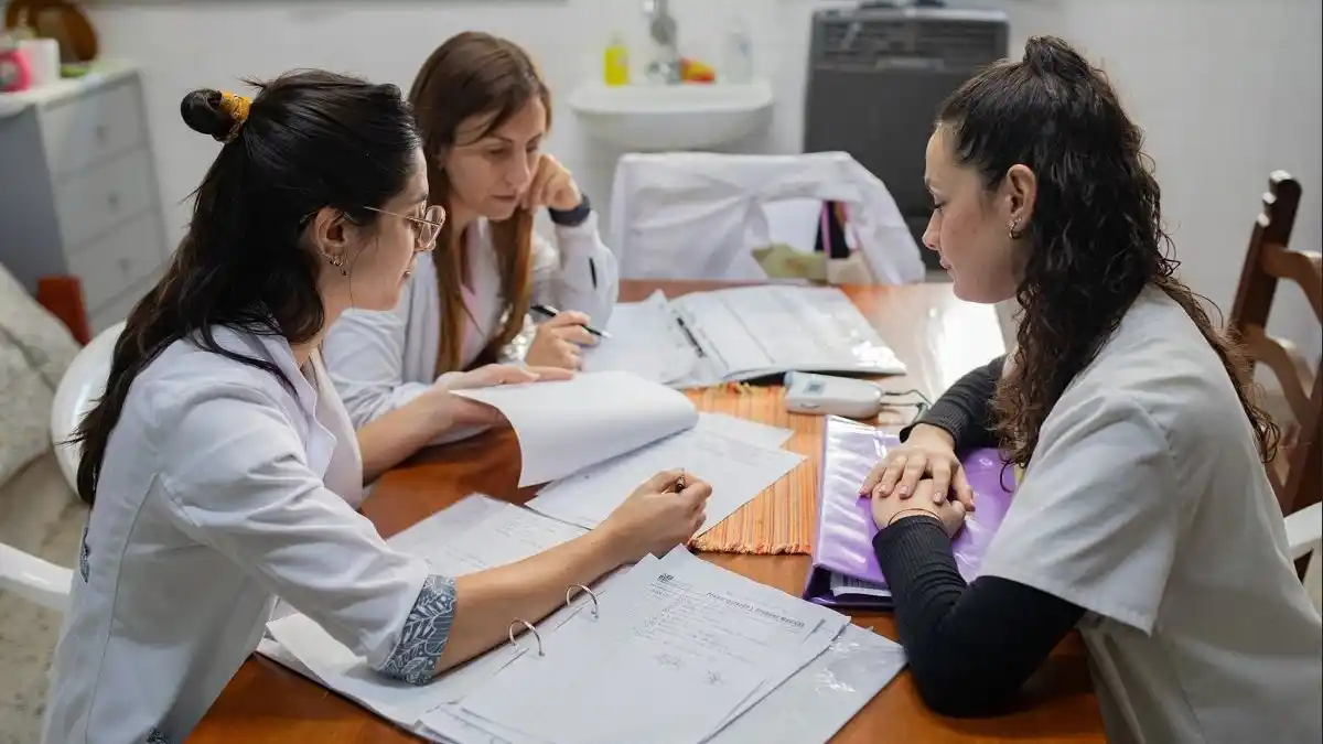 Con este nuevo modelo, el Gobierno busca reforzar la transparencia del proceso y garantizar que el acceso a las residencias médicas se base exclusivamente en el mérito y la formación profesional.