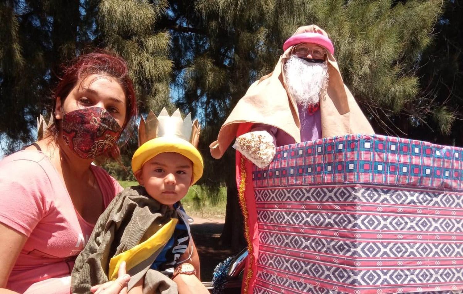 Agradecimiento: Los reyes magos en Gobernador Castro