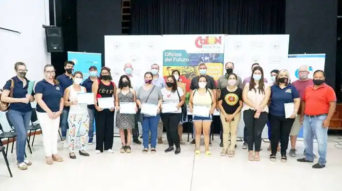 Entregaron microcréditos a emprendedores productivos