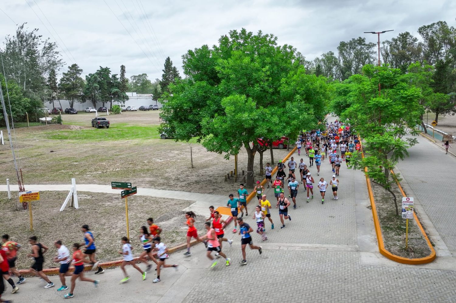 Más de 200 corredores participaron de la Carrera de la Dulce Ciudad