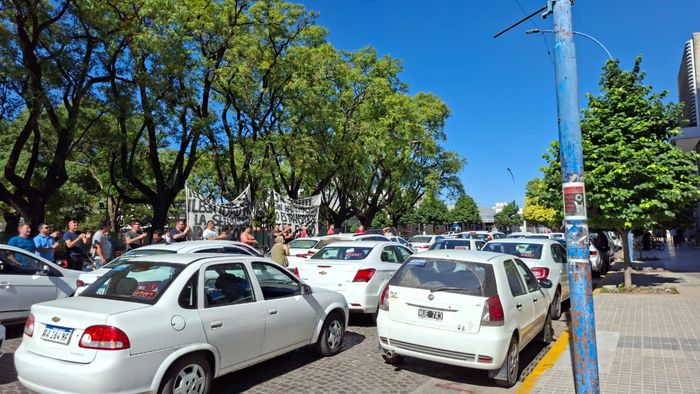 movilizacion de remiseros centro de rafaela - 5