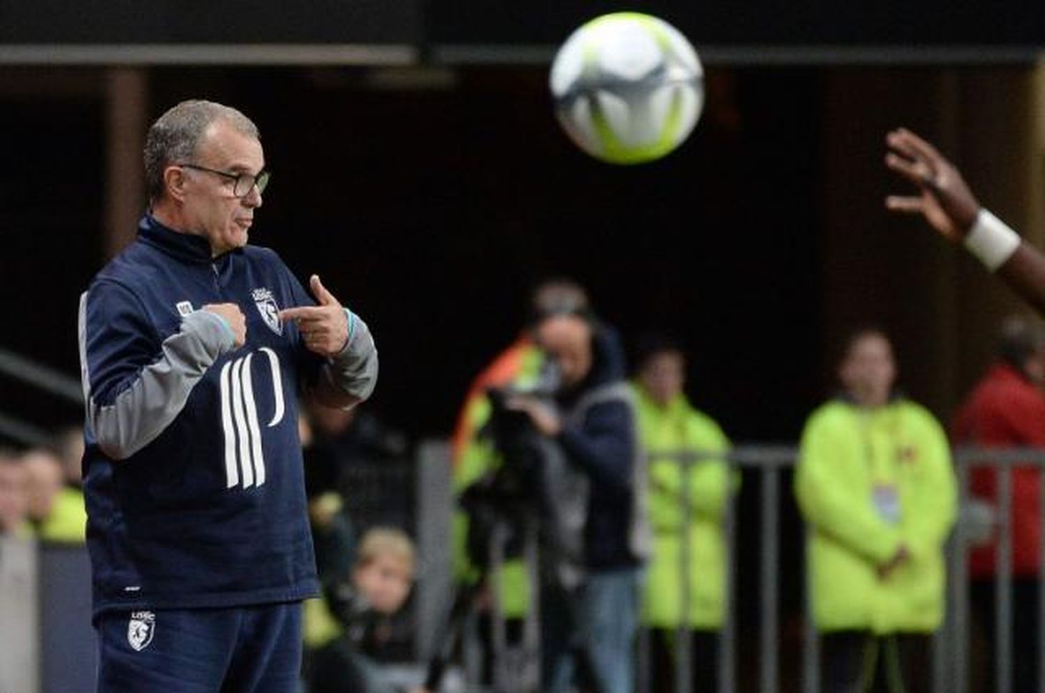 En Francia hablan del despido de Bielsa